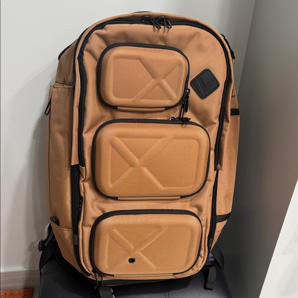 Veria Clamshell design Tan Backpack (Brand new-no tags)
